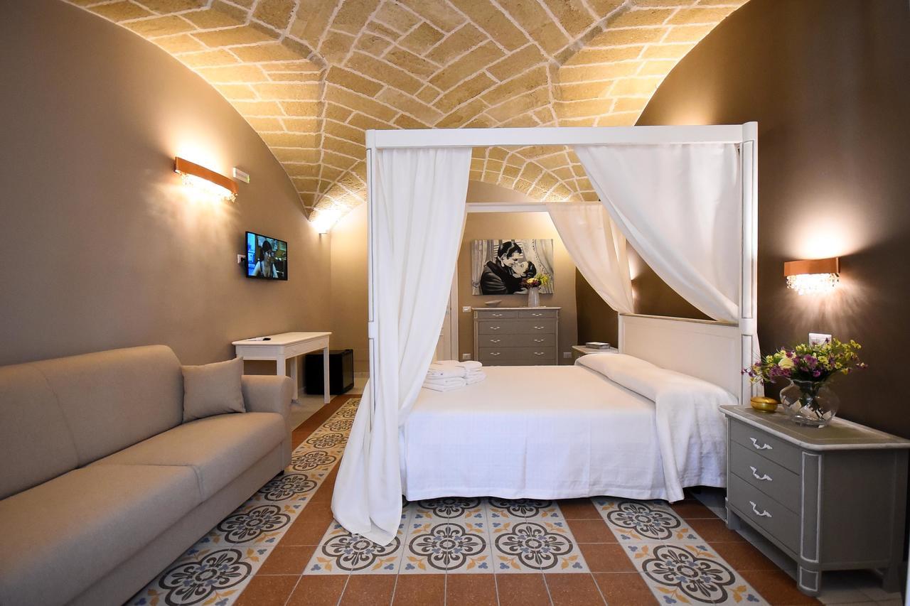 B&B Laura - Luxury Rooms Gallipoli Exterior photo